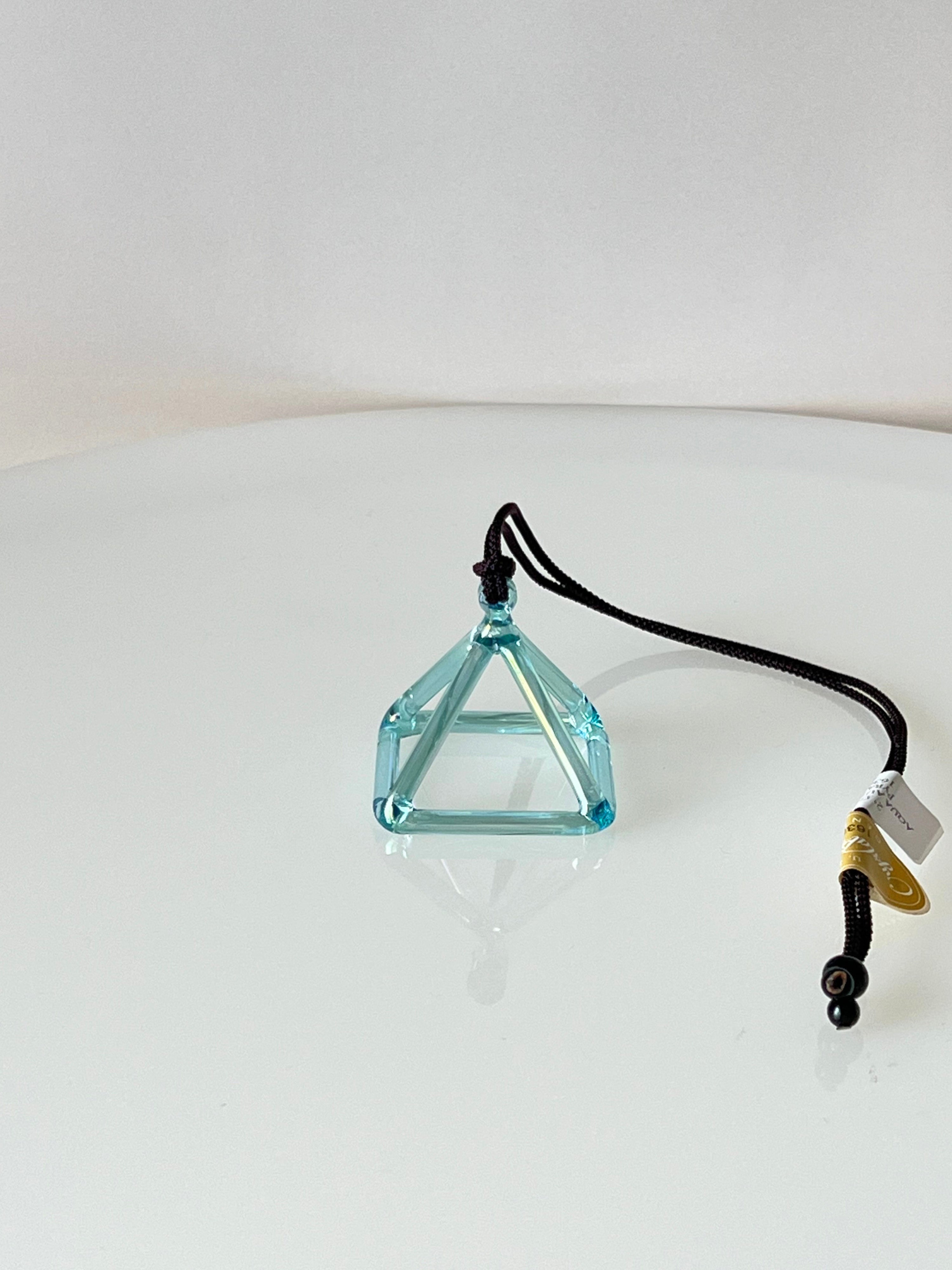 2インチ G#-40 Aqua Aura Gold Pyramid / アクアオーラゴールドピラミッド