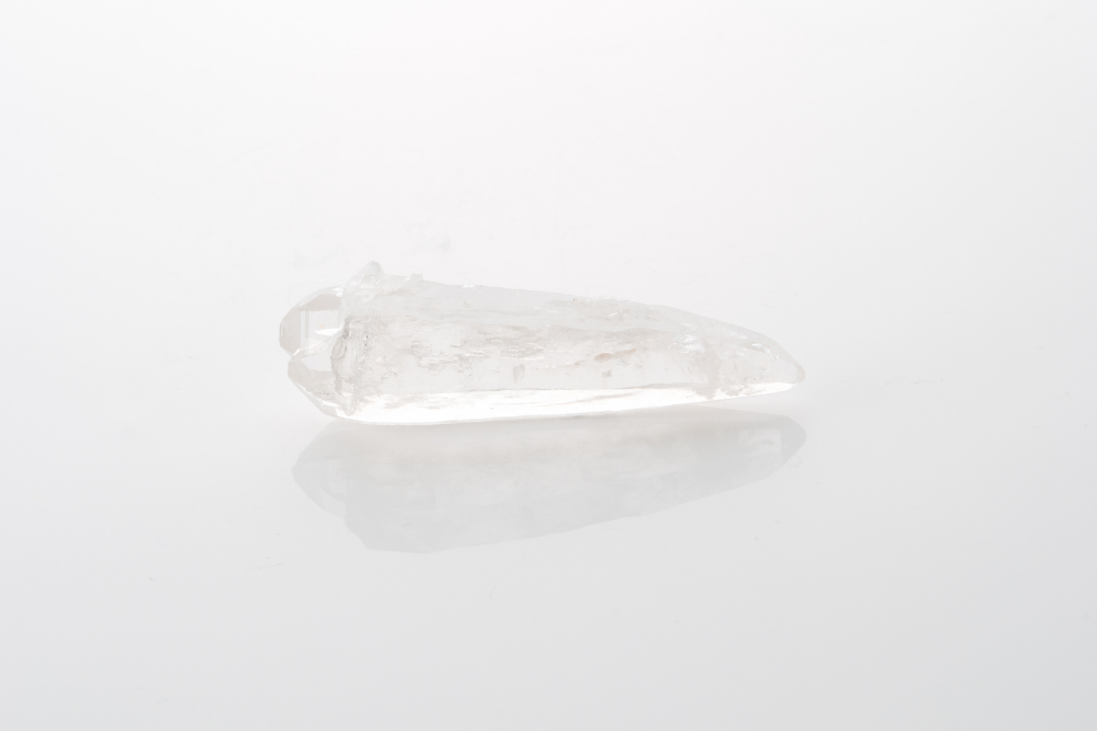 HimalayaCrystal KwanYin ヒマラヤターミネーター観音様の光_HTW2518