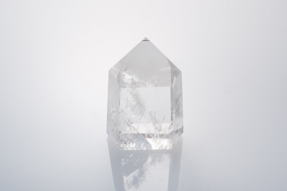 Clear Point Quartz Crystal_CQP1810_Channeling