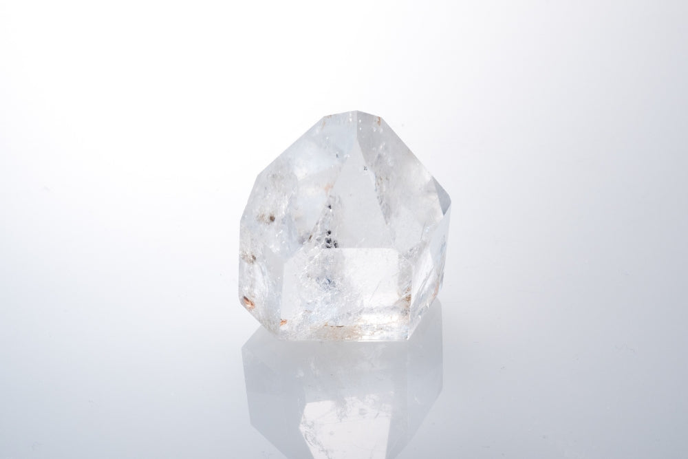 Clear Point Quartz Crystal_CQP1813_Channeling