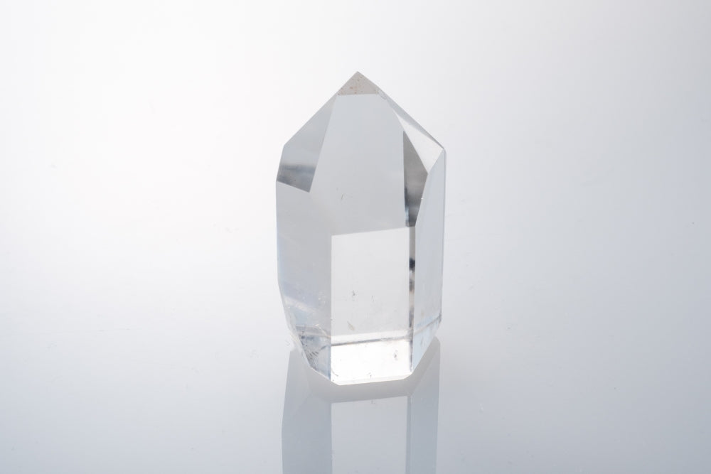 Clear Point Quartz Crystal_CQP2303_Channeling