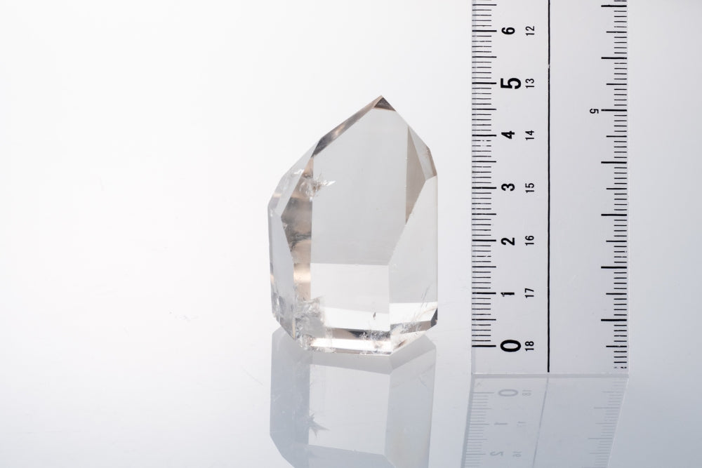 Clear Point Quartz Crystal_CQP2308_Channeling