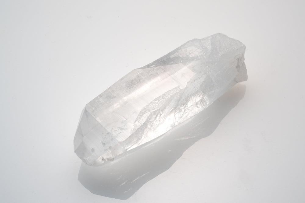 Clear Point Quartz Crystal_LC402