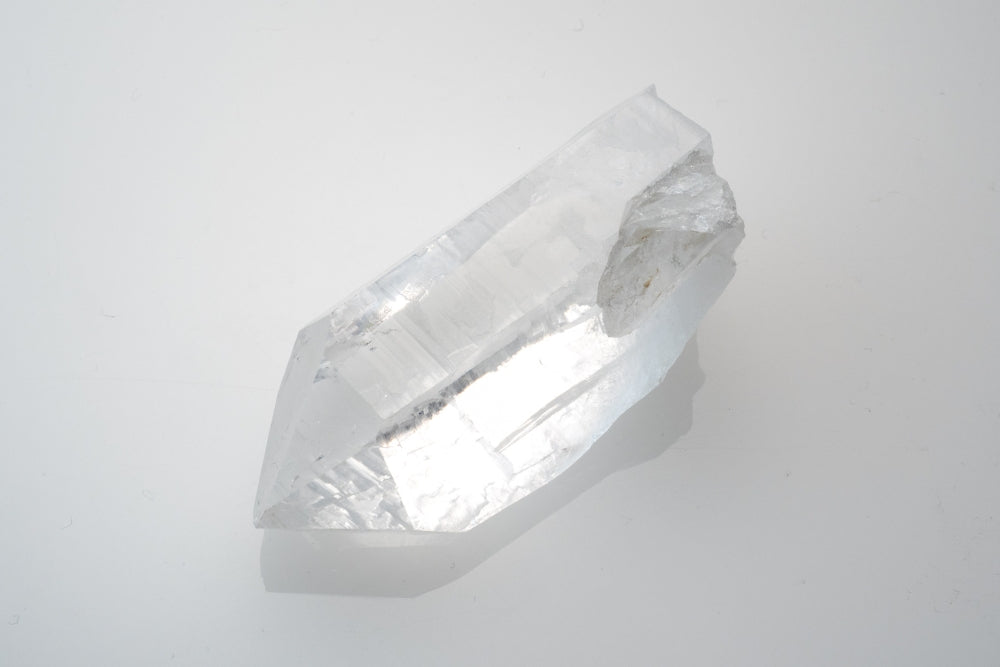 Clear Point Quartz Crystal_LC408
