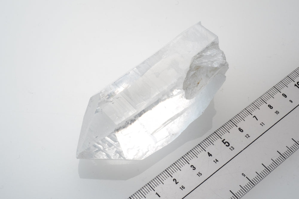 Clear Point Quartz Crystal_LC408